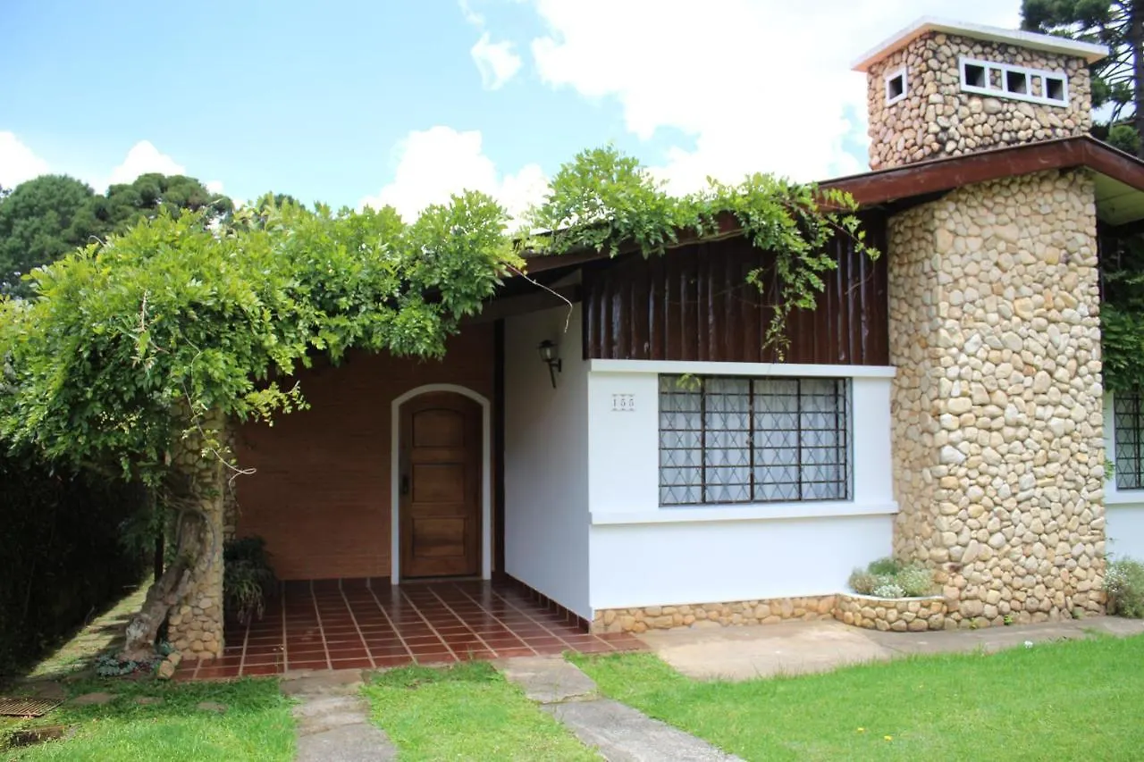 Casa Aconchegante No Capivari Campos do Jordao Brezilya