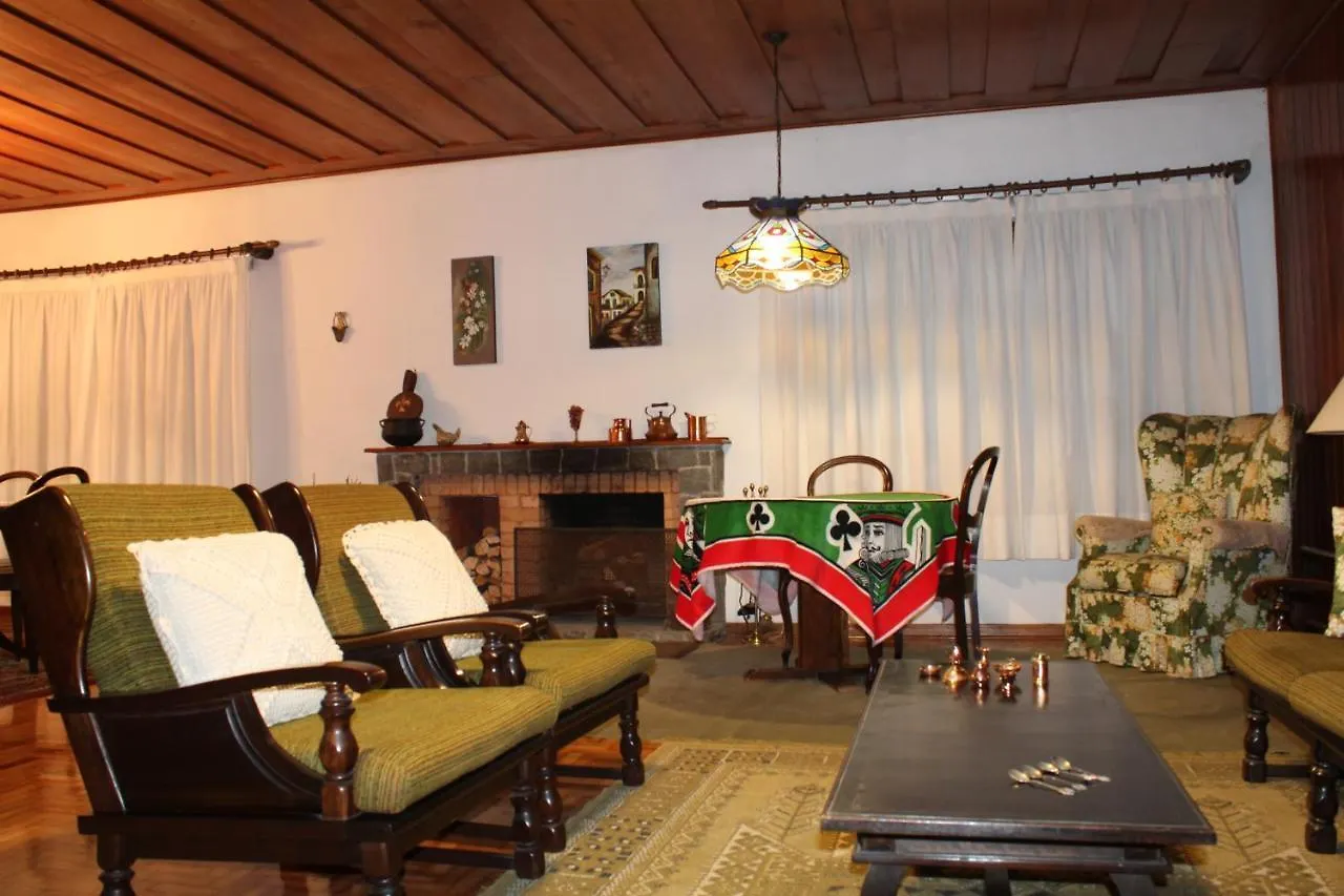 Casa Aconchegante No Capivari Campos do Jordao